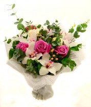 Букет з троянд та орхідей для Мами
